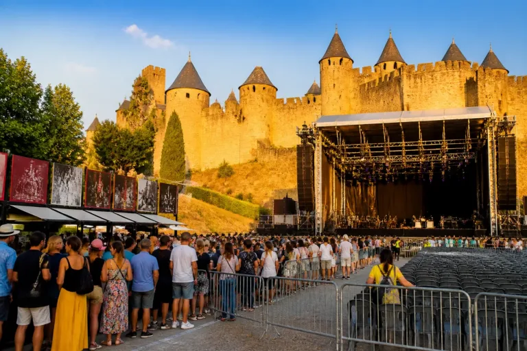 Carcassonne lance un mois de scène ouverte: un festival 2026 foisonnant et grand public