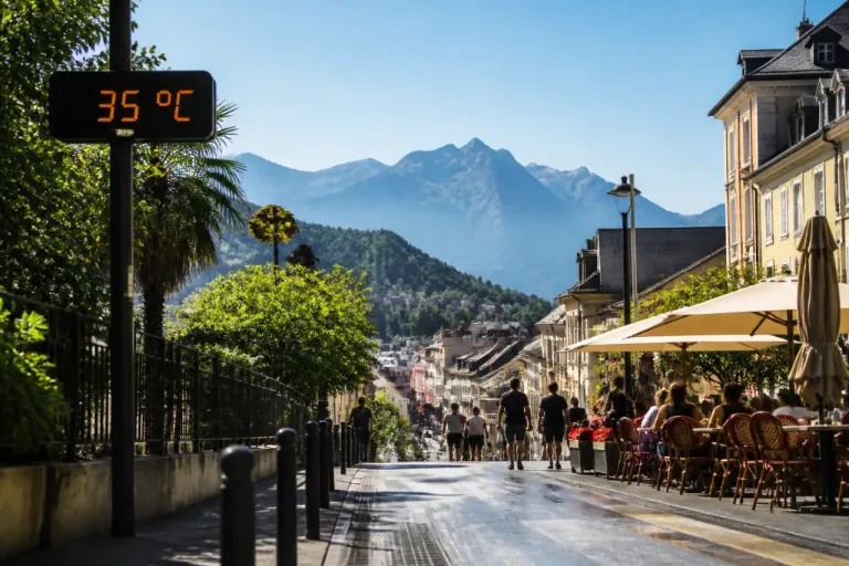 Chambéry : canicule estivale attendue lundi 6 juillet, pic à près de 35 °C