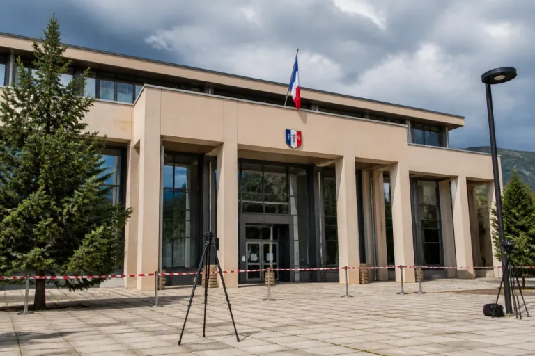 Colonie à Saint-Jean-Saint-Nicolas : témoignages accablants au tribunal de Gap