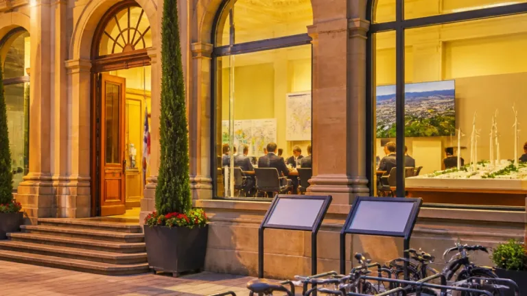 Conseil municipal à Colmar : un ordre du jour axé sécurité, culture et mobilité