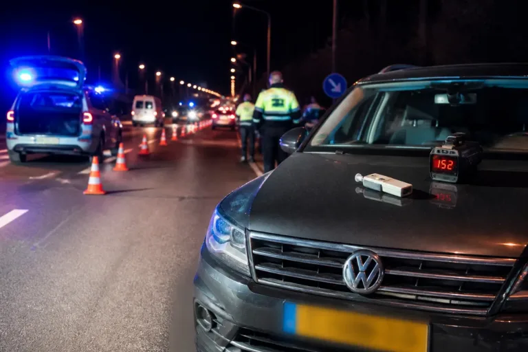 Contrôlé à 160 km/h et alcoolisé en RD 2004, il dit qu'il filait chercher un cheeseburger