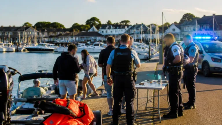 Contrôles d'alcoolémie pour les plaisanciers de retour des Glénan : une première opération en Finistère