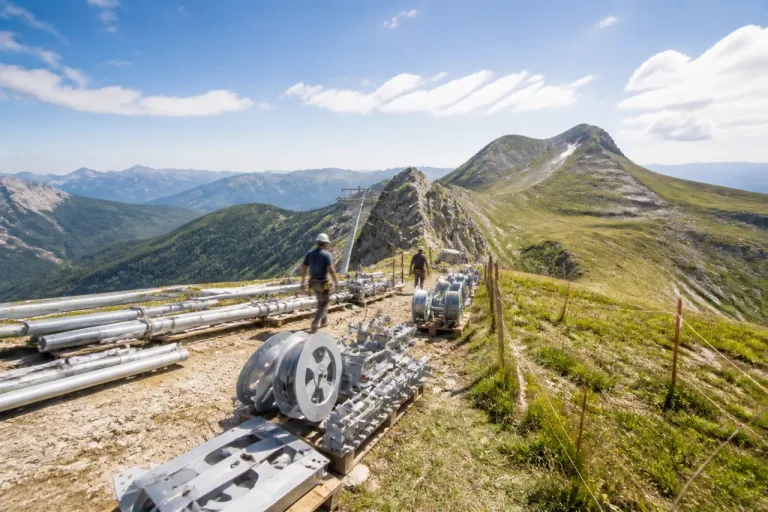 Dans le Dévoluy, la station de la Céüse démontée pour rendre la montagne à la nature