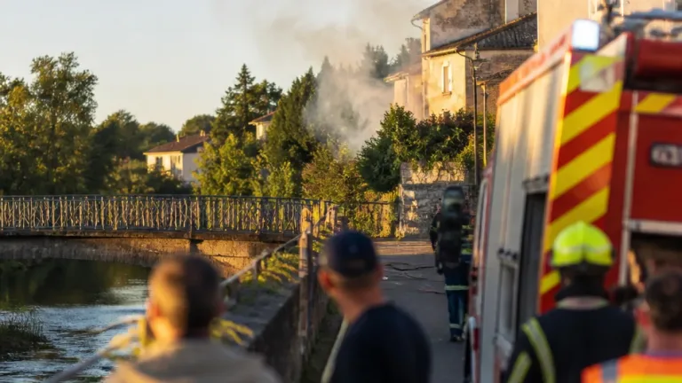Deux départs de feu simultanés à Chabanais : deux mineurs interpellés