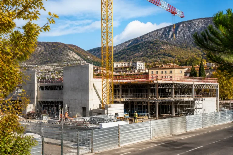 Digne-les-Bains : le nouveau casino du Vallon des Sources prend forme, ouverture espérée à l'automne 2026