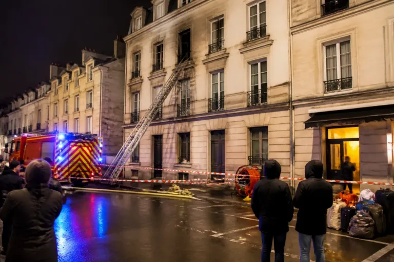 Dijon : un mort et des voisins choqués après l'incendie d’un appartement boulevard de la Marne