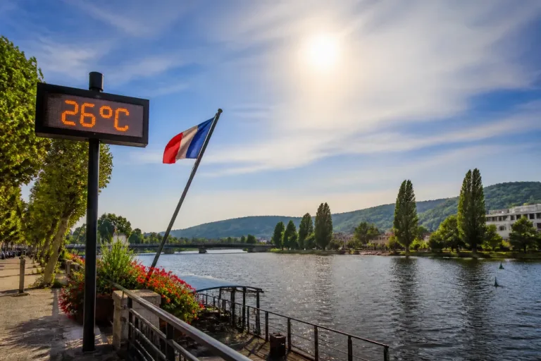 Épinal : éclaircies voilées, vent du Nord et jusqu’à 26 °C ce vendredi