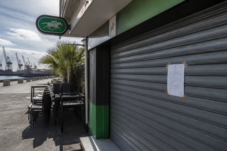 Fermeture du bar PMU Chez Maly au Port validée par le tribunal administratif