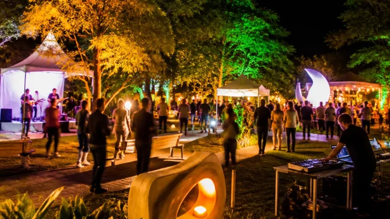 Fort-de-France : La Manufacture anime le Parc floral avec une nuit de créations et de rencontres