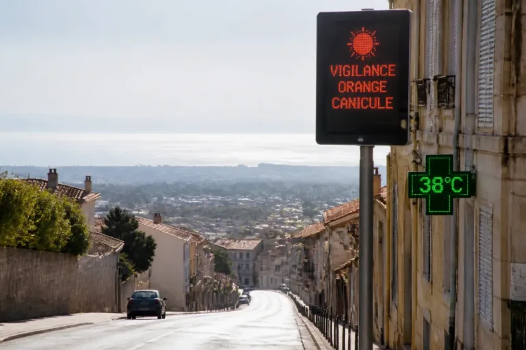 Hérault en vigilance orange canicule dès samedi midi : mercure en forte hausse tout le week-end