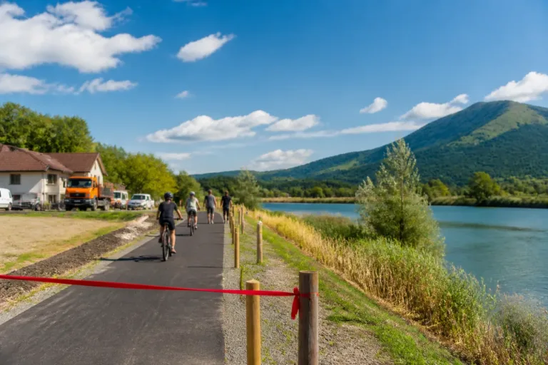 Inauguration de la Via Grand Colombier : 8,5 km de voie verte pour sécuriser les déplacements