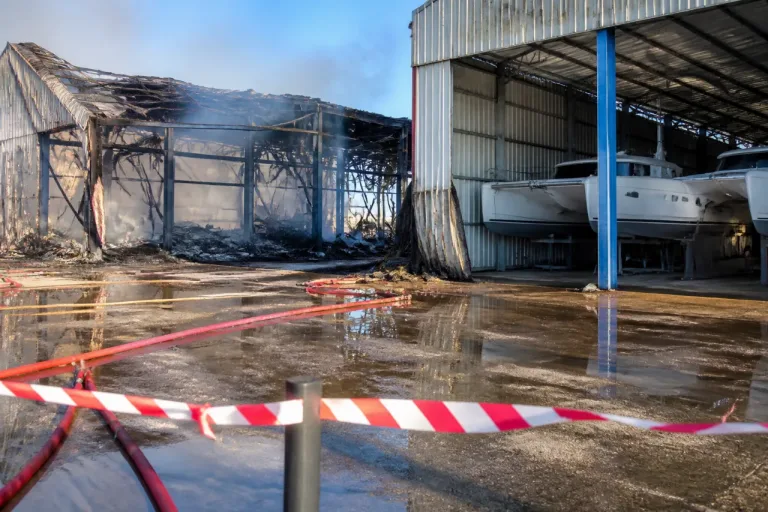 Incendies à Canet-en-Roussillon: Catana Group perd deux bâtiments d’assemblage