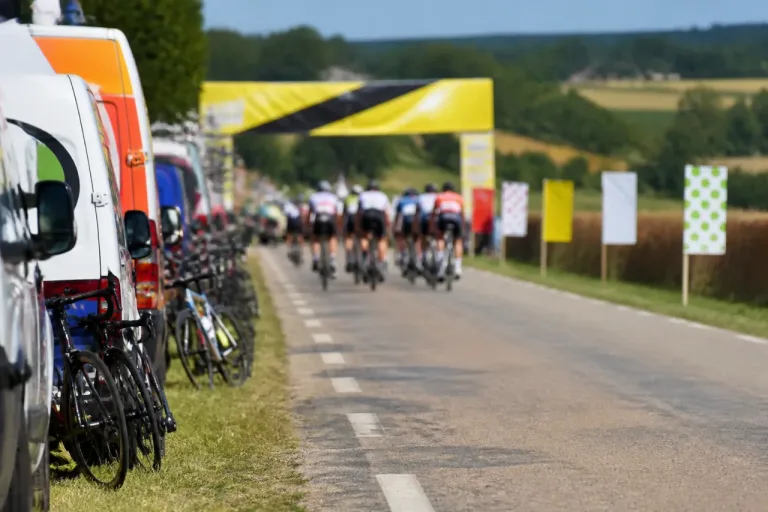Le calendrier cycliste ne s'arrête pas pendant le Tour de France, mais la vitrine reste unique