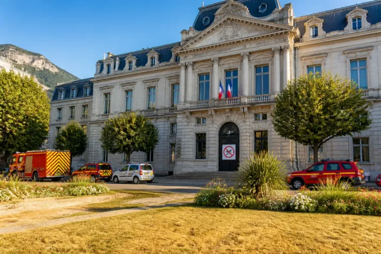 L’Isère interdit les feux d’artifice face à la canicule et au risque incendie