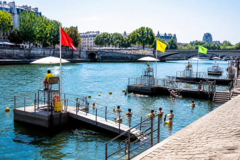 La baignade dans la Seine rouvre à Paris : trois sites surveillés ouverts tout l'été