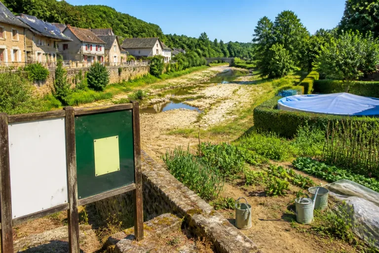 La Haute-Vienne placée en état de « crise » sécheresse : règles strictes et impacts locaux