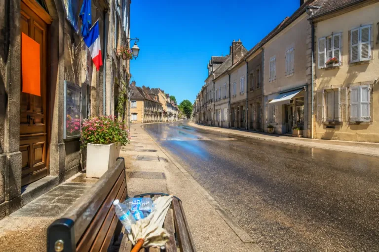 La Nièvre placée en vigilance orange : la canicule revient avec des pointes proches de 40 °C
