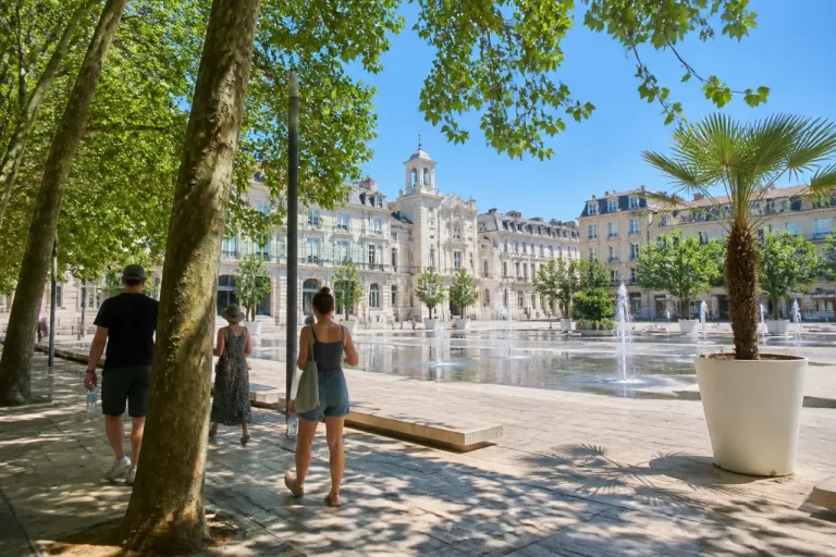 La Roche-sur-Yon : ciel limpide et forte chaleur annoncés ce samedi 4 juillet