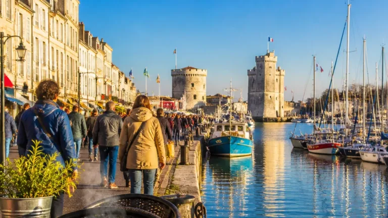 La Rochelle : journée dégagée et sensible rafraîchissement matinal ce mardi