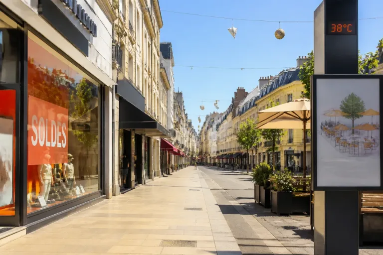 Laval : les soldes d’été plombés par la canicule, les commerçants sonnent l’alarme