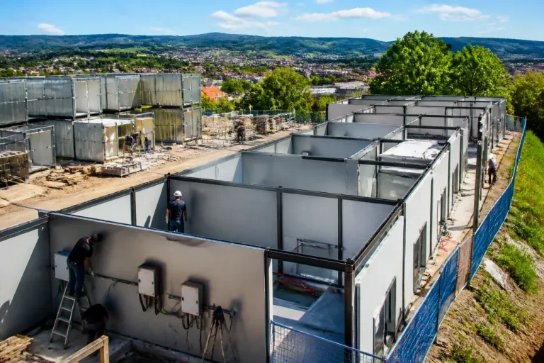 Le nouveau chenil de la SPA de Saint-Dié prend forme : 17 boxes prêts pour l'été