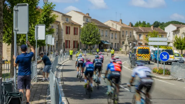 Le peloton du Tour 2026 traversera les Yvelines : horaires et conseils pour le 26 juillet