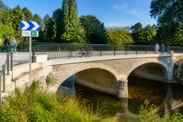 Le pont de l'Artige restauré : la RD 39 rouverte après des travaux de sécurité et de mise en valeur