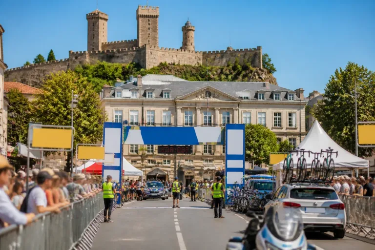 Le Tour à Foix le 7 juillet : la ville au rendez‑vous d’une étape pyrénéenne