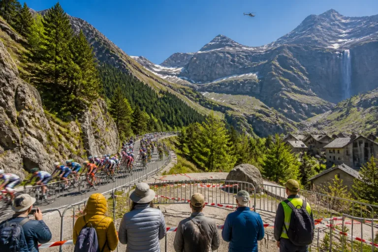 Le Tour de France prend la montagne : Aspin, Tourmalet et arrivée inédite à Gavarnie-Gèdre
