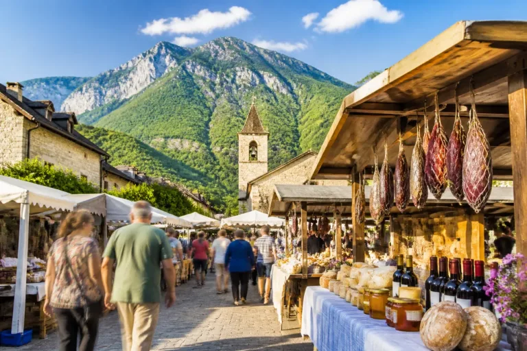 Les marchés de producteurs reprennent cet été dans cinq communes des Hautes‑Alpes