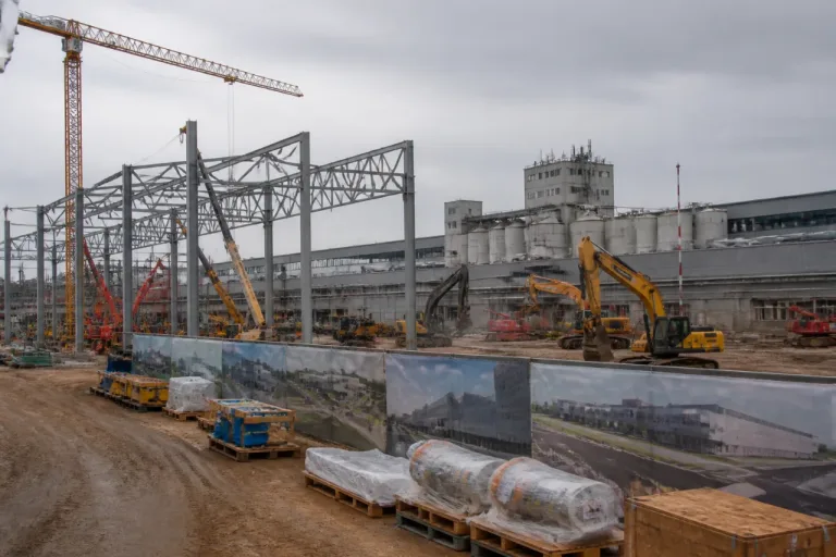 Liebherr muscle ses sites de Colmar et Nambsheim: 190 M€ investis et 400 emplois à l’horizon 2028