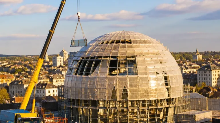 Limoges : la coupole d'Ester Technopole reprend des couleurs pour accueillir entreprises et projets