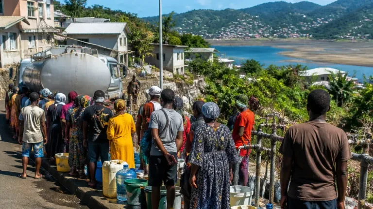 Mayotte bascule à 30 h de distribution pour 42 h de coupure : colère et inquiétudes