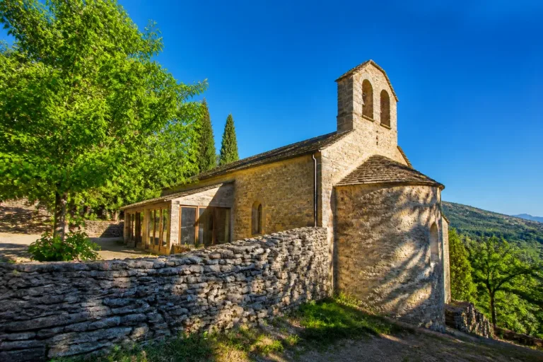 Mende primée aux Rubans du patrimoine pour la réhabilitation de l’ermitage Saint-Privat