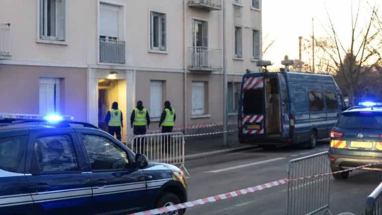 Miribel : un sexagénaire retranché interpellé après plusieurs heures de négociation