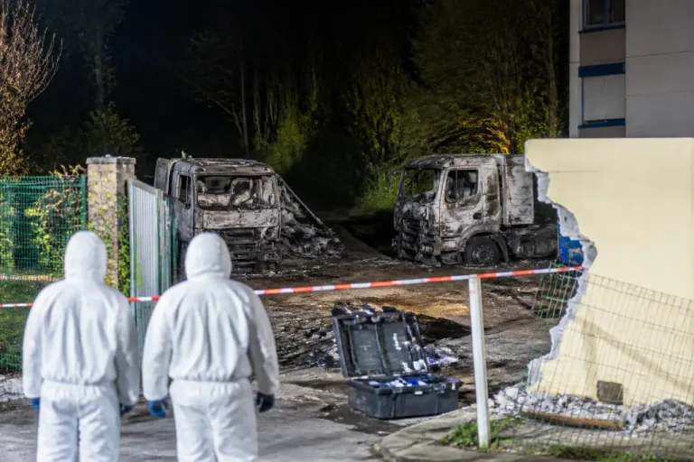 Montmorency : un commando use d’un tractopelle pour s’introduire dans une usine de matériel médical