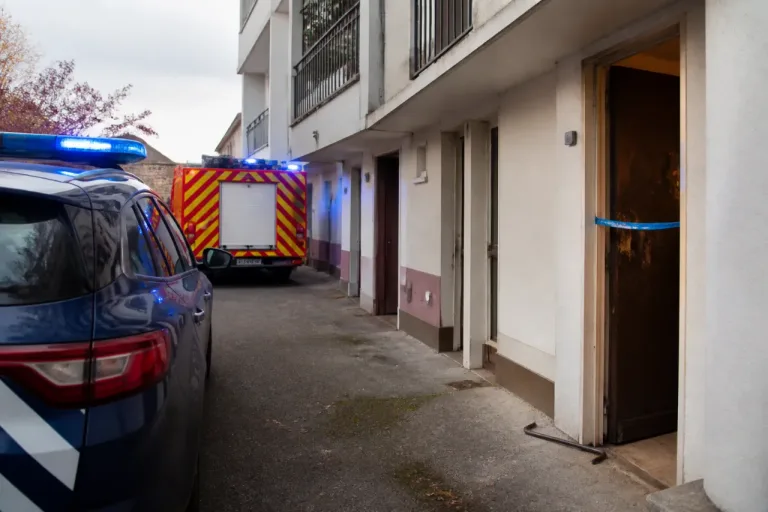 Mouchard: un homme de 24 ans retrouvé mort chez lui, une enquête est ouverte