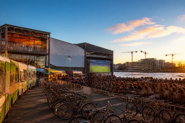 Nantes : le Hangar 24 inaugure un nouveau pôle sportif et festif sur l’île