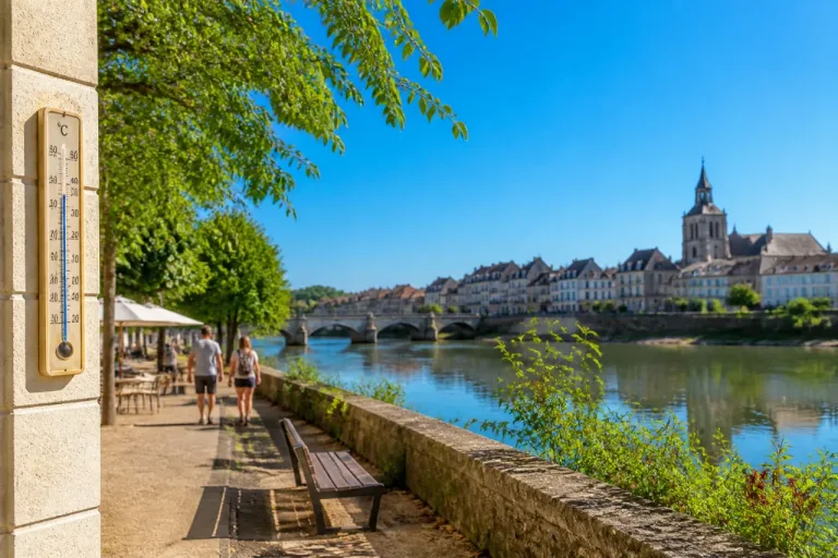 Nevers : journée très ensoleillée et chaleur marquée, jusqu’à 32 °C attendus