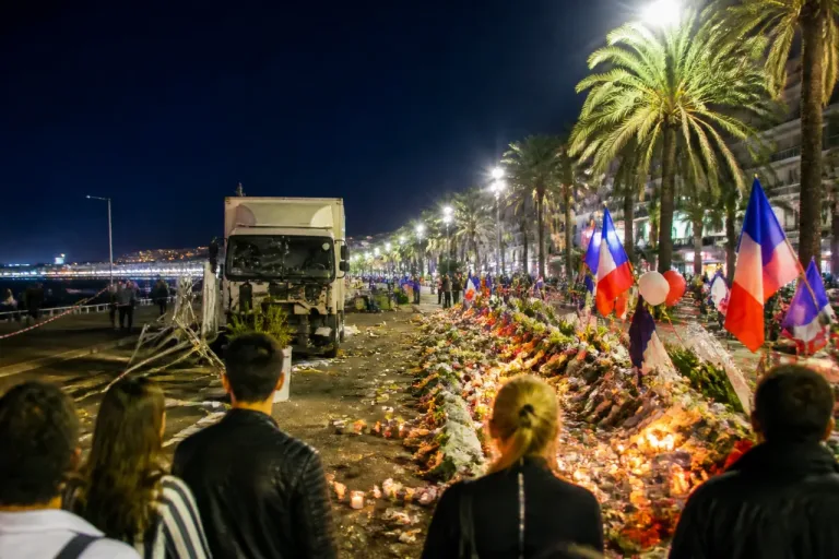 Nice : « Le soir où mon adolescence s'est arrêtée », dix ans après l'attentat