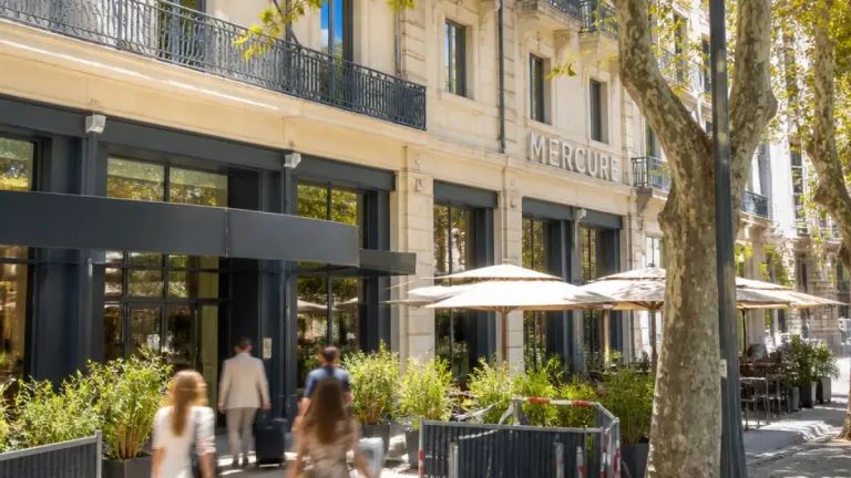 Nîmes : un nouveau Mercure s'installe en centre-ville, près de 6 M€ de travaux