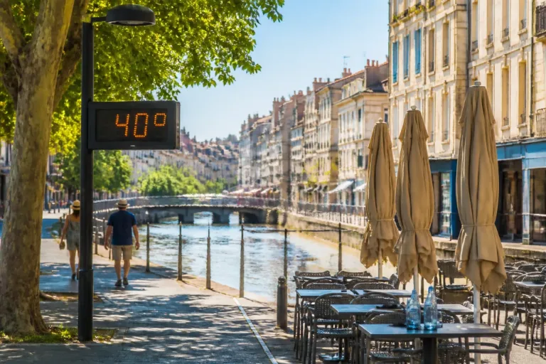 Niort : vigilance chaleur, chaleururafraîchie attendue jusqu’à 40 °C jeudi 9 juillet