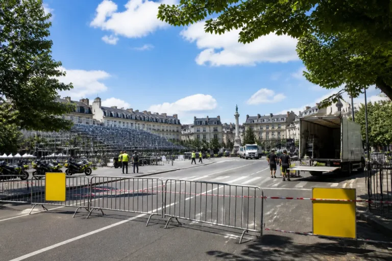 Pau: place de Verdun passe au tempo du Tour, horaires et restrictions clés