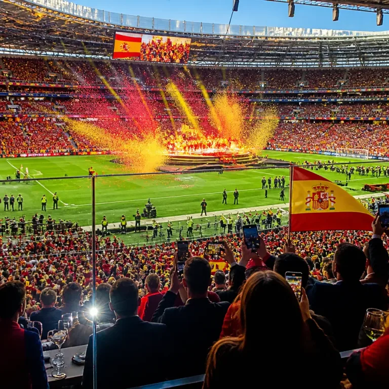 Stars en tribunes et show XXL à New York pour le sacre mondial de l’Espagne