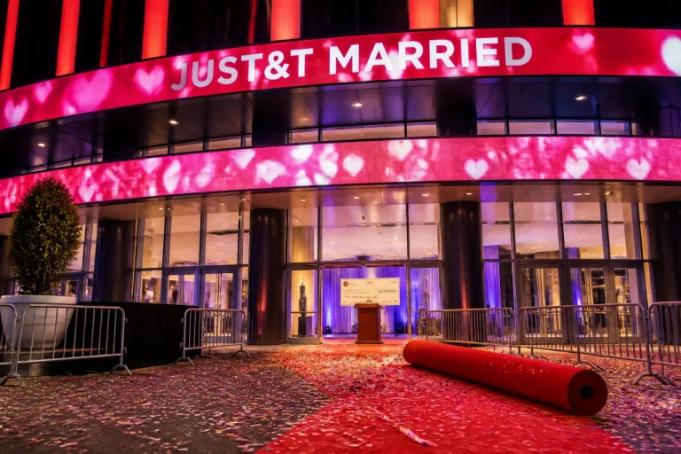 Taylor Swift et Travis Kelce mariés à New York : officialisation, faste et don record