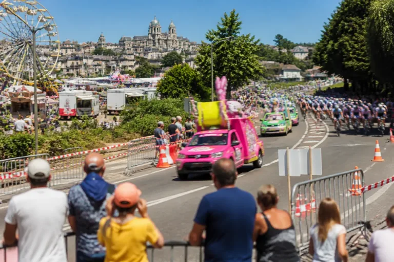 Périgueux : le Grand Périgueux lance son été festif avec le Tour, ciné et guinguette