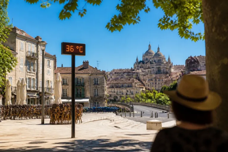 Périgueux sous une canicule annoncée : jusqu’à 36 °C dimanche 5 juillet