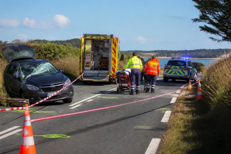 Ploubazlanec : un piéton de 72 ans décède, un autre de 82 ans grièvement blessé après une collision