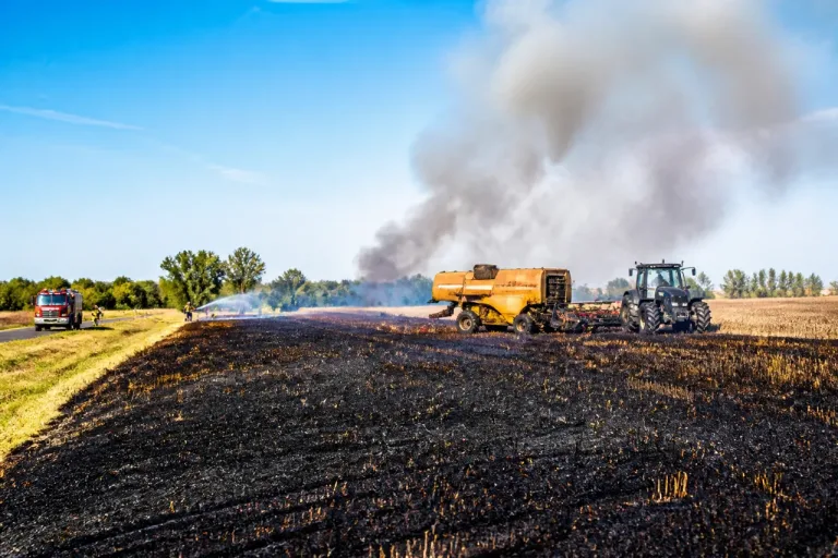 Plusieurs incendies de chaumes dimanche dans l’Ain liés à des activités de fenaison