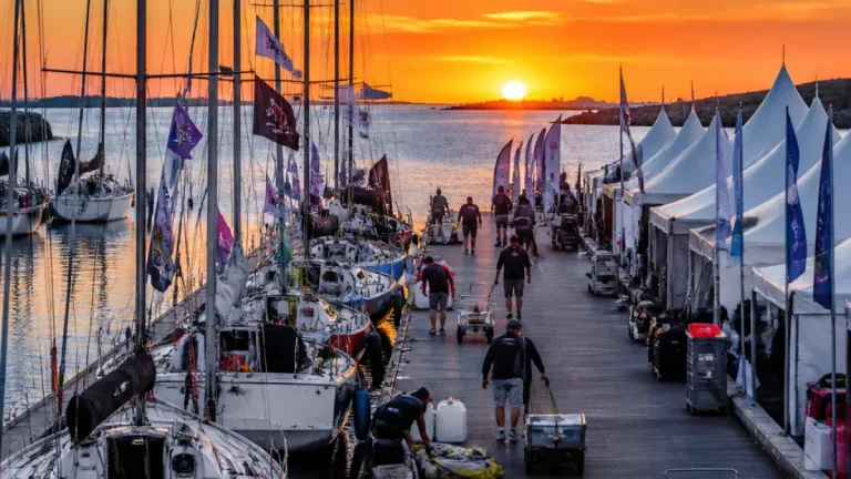 Port Bourgenay accueille « L’Aventura » : une étape décisive du circuit Figaro cet été